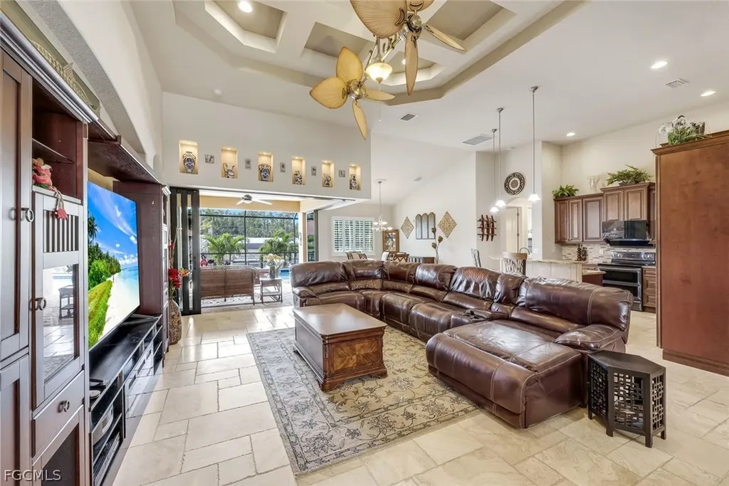2364 NW 39th Avenue Cape Coral FL 33993