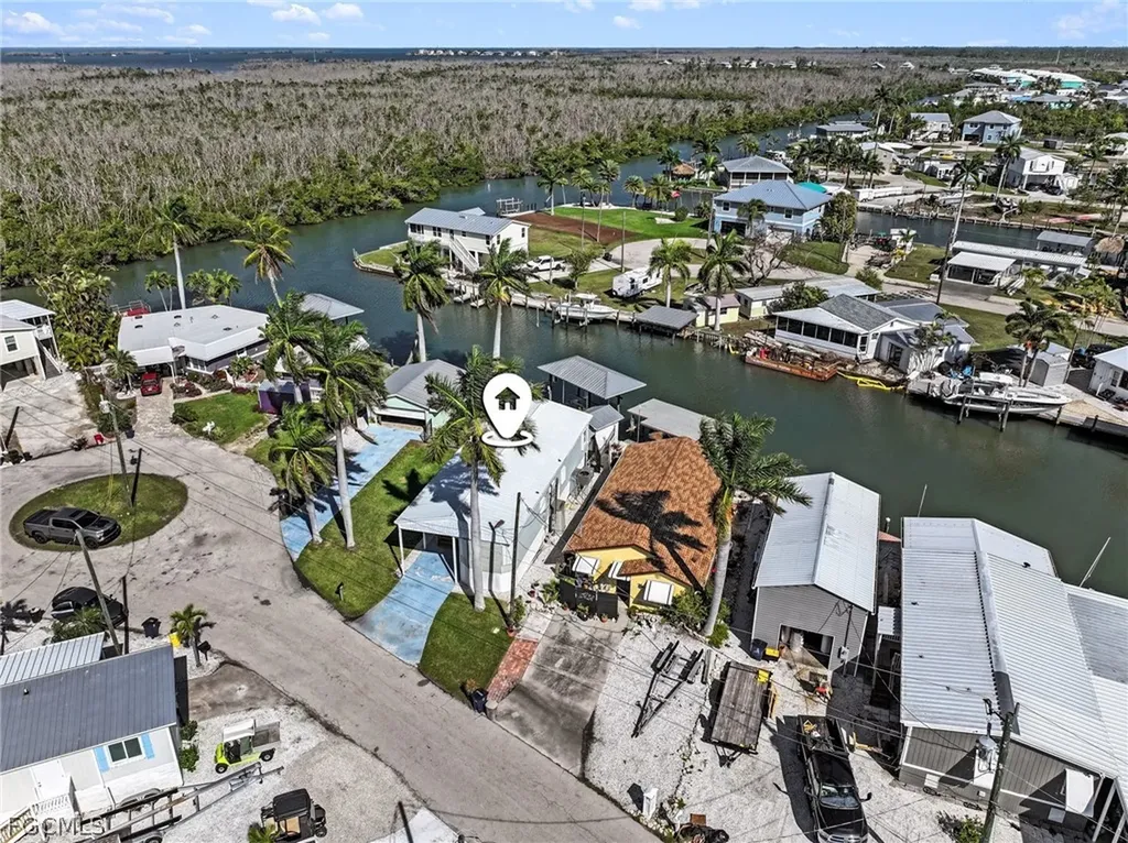 3932 Phoenix Drive St. James City FL 33956