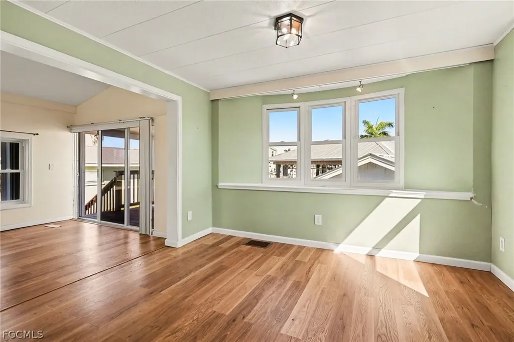 3932 Phoenix Drive St. James City FL 33956