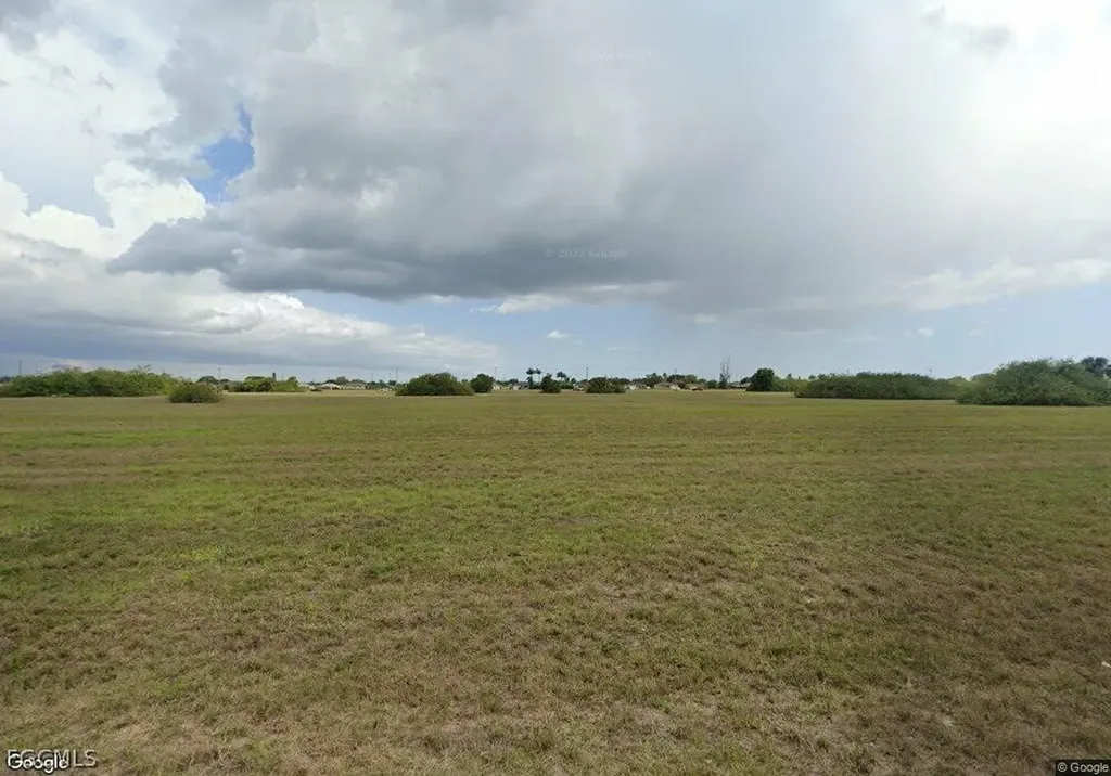 2024 NE 17th Terrace Cape Coral FL 33909
