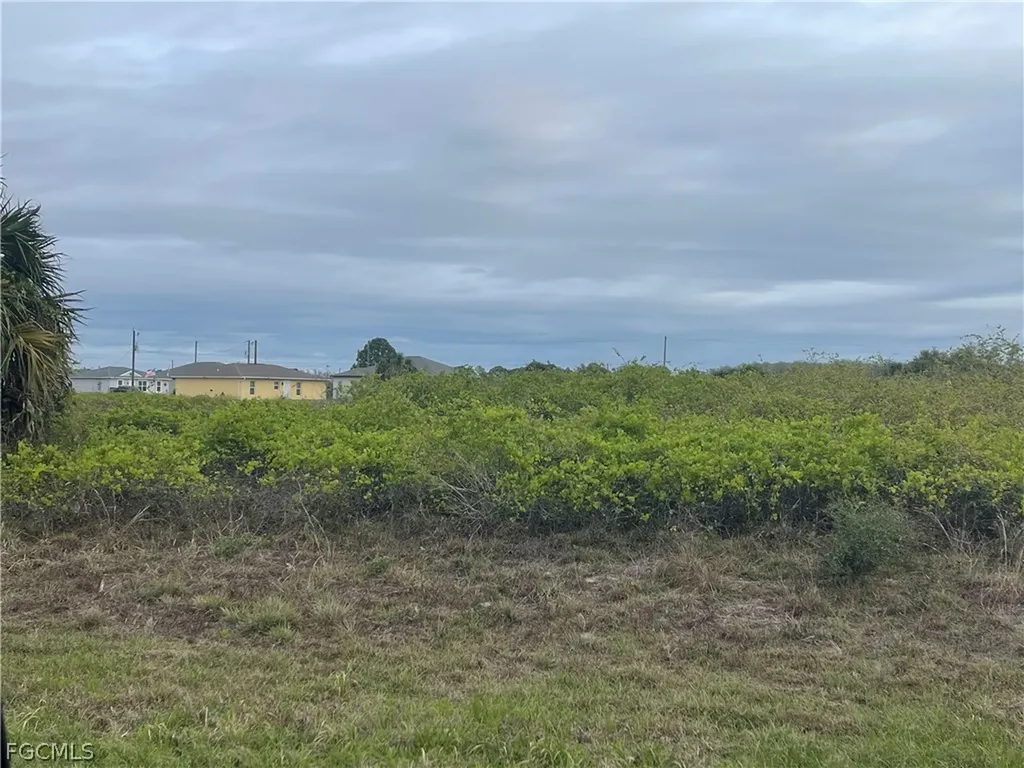 8015 Marsh Circle Labelle FL 33935