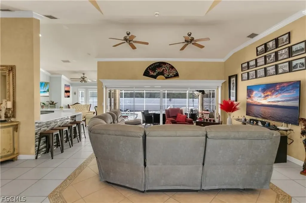 2504 E 7th Street Lehigh Acres FL 33936