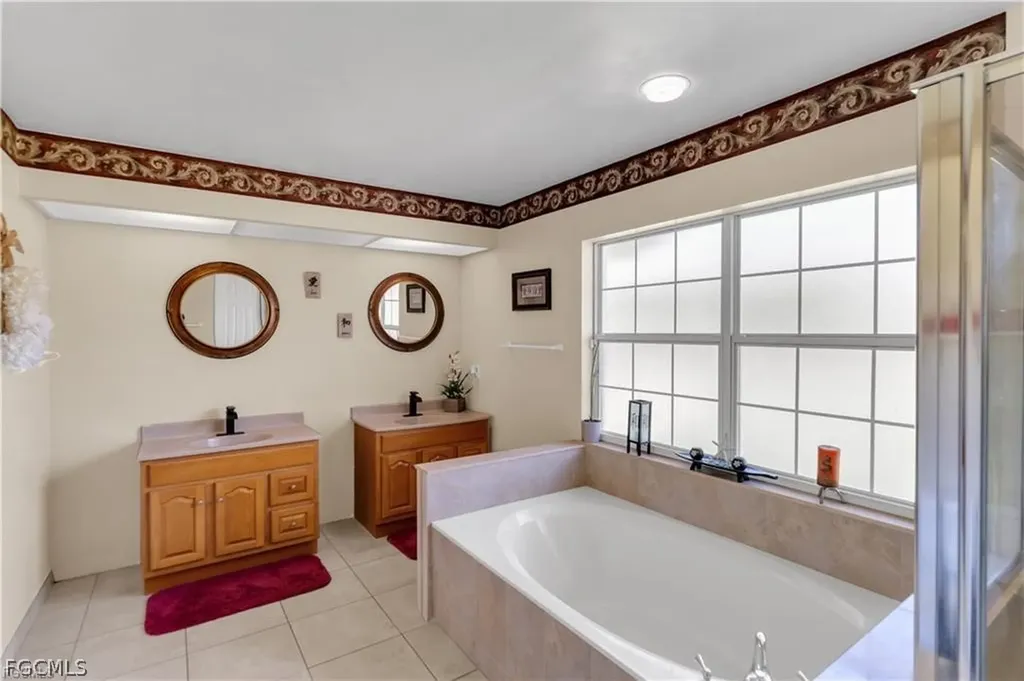 2504 E 7th Street Lehigh Acres FL 33936