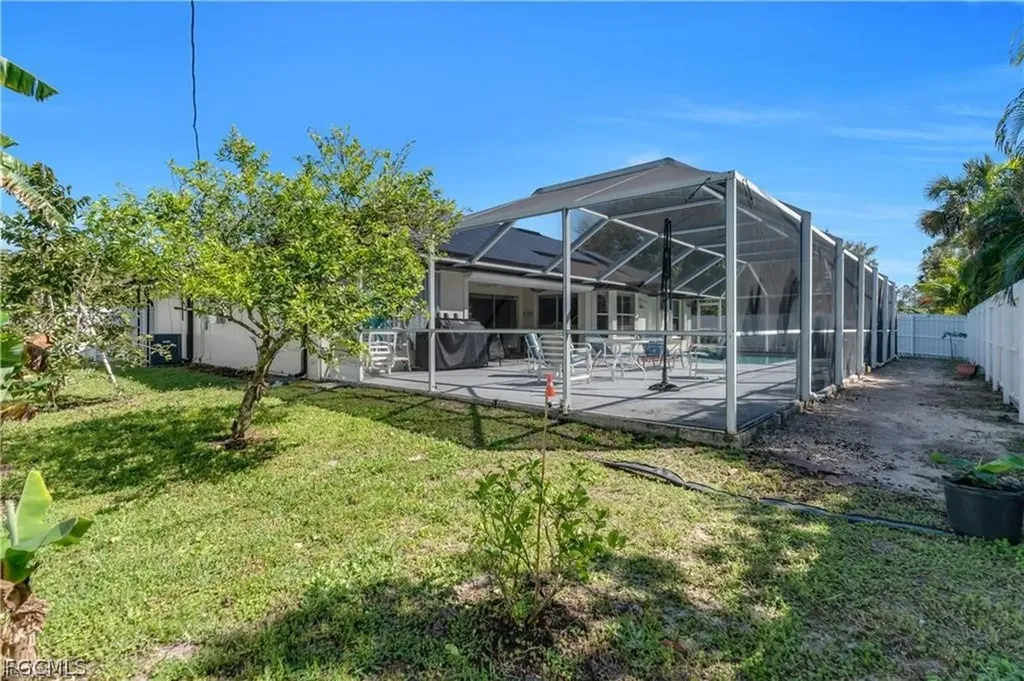 2504 E 7th Street Lehigh Acres FL 33936