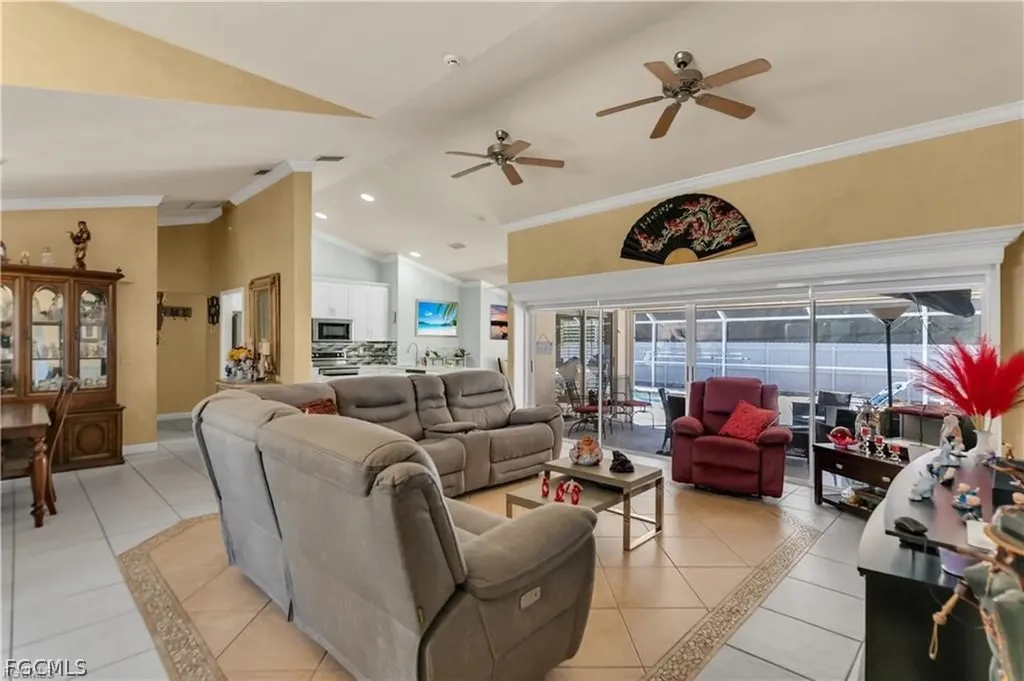2504 E 7th Street Lehigh Acres FL 33936