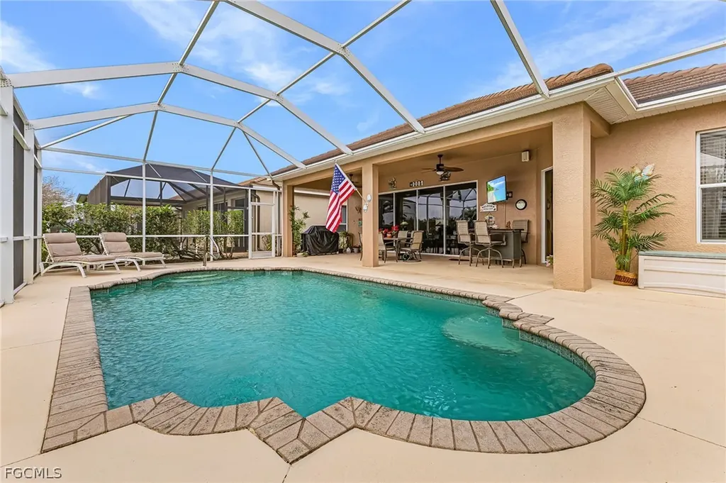 2090 Oxford Ridge Circle Lehigh Acres FL 33973