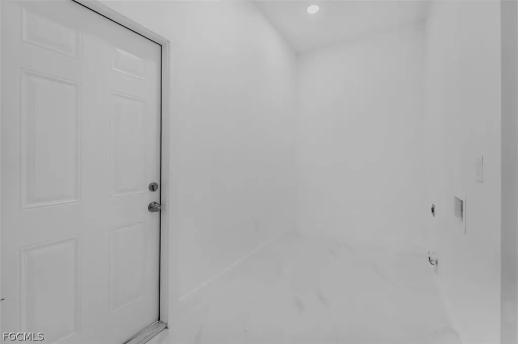 105 E 9th Street Lehigh Acres FL 33972