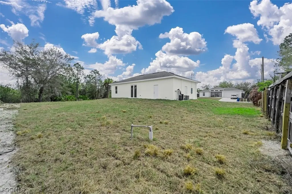 105 E 9th Street Lehigh Acres FL 33972