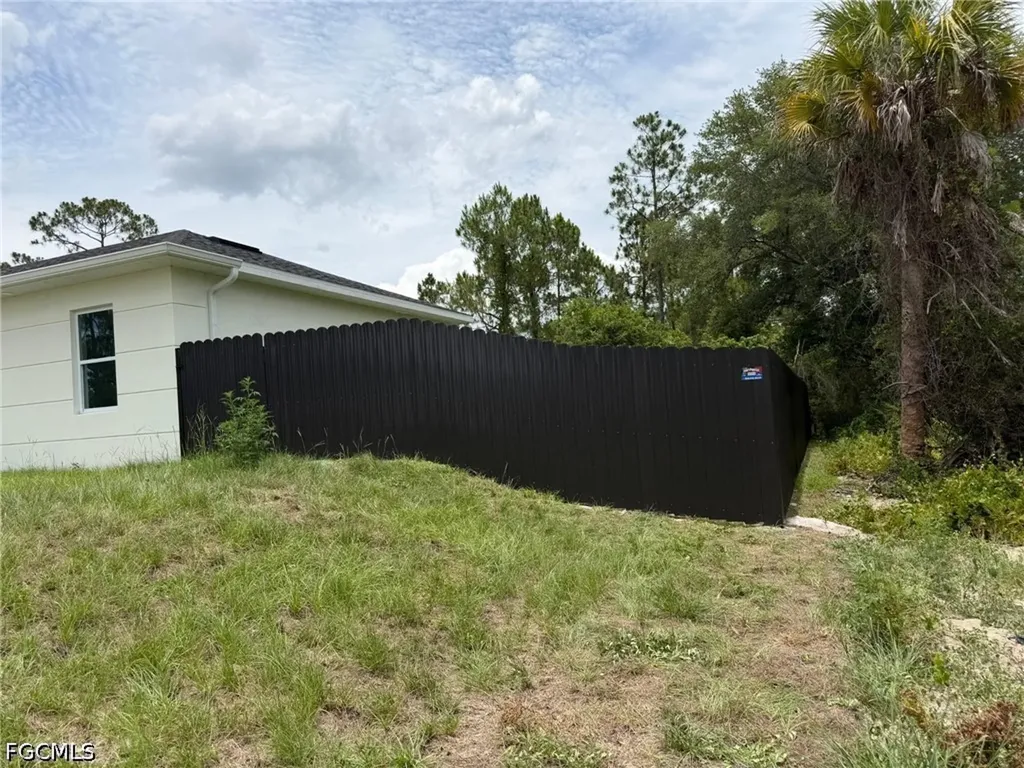105 E 9th Street Lehigh Acres FL 33972