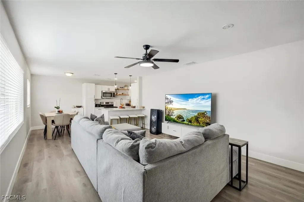 942 Narcissus Street North Fort Myers FL 33903