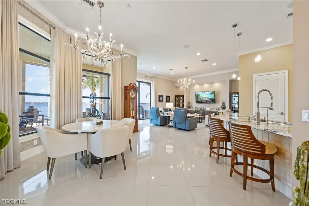 3944 W Riverside Drive Fort Myers FL 33901