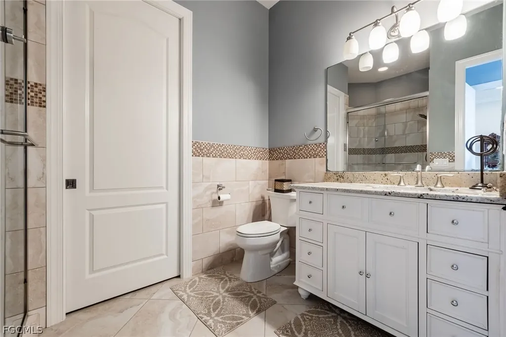 3944 W Riverside Drive Fort Myers FL 33901