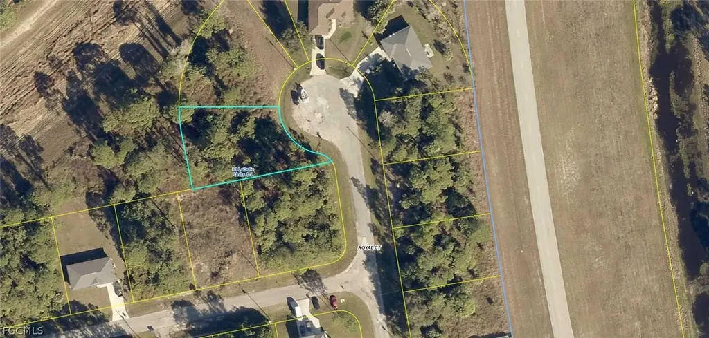 8004 Royal Court Labelle FL 33935