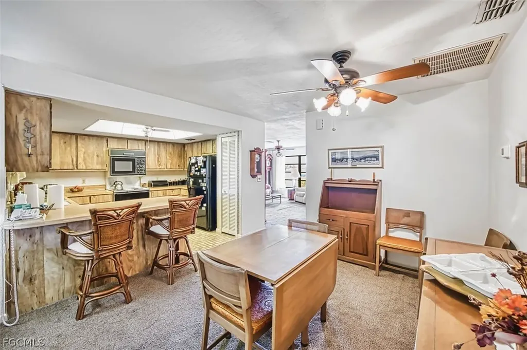 9780 Owlclover Street Fort Myers FL 33919