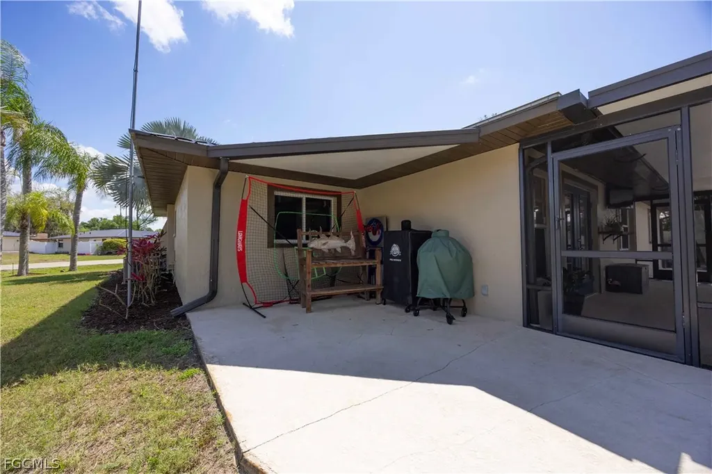 13438 Caribbean Boulevard Fort Myers FL 33905