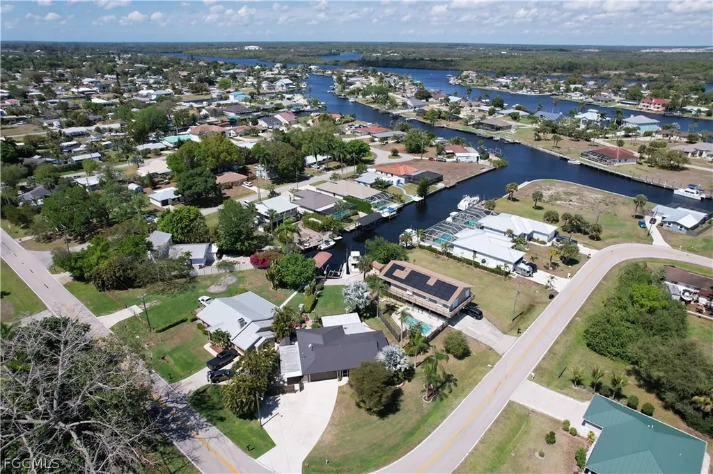 13438 Caribbean Boulevard Fort Myers FL 33905