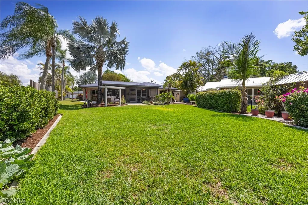 13438 Caribbean Boulevard Fort Myers FL 33905
