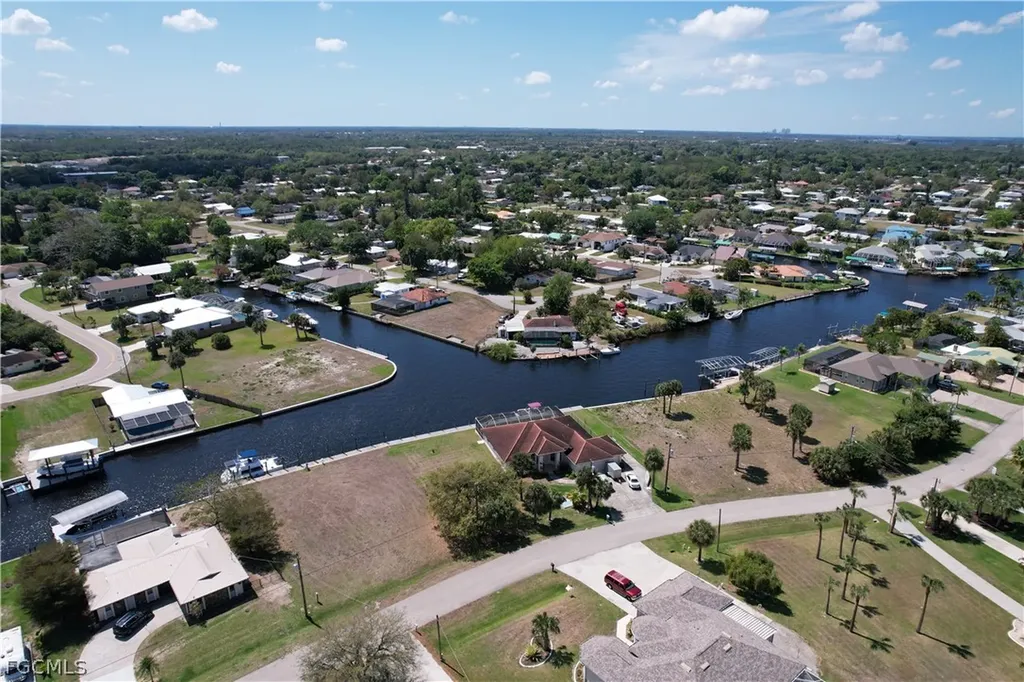 13438 Caribbean Boulevard Fort Myers FL 33905