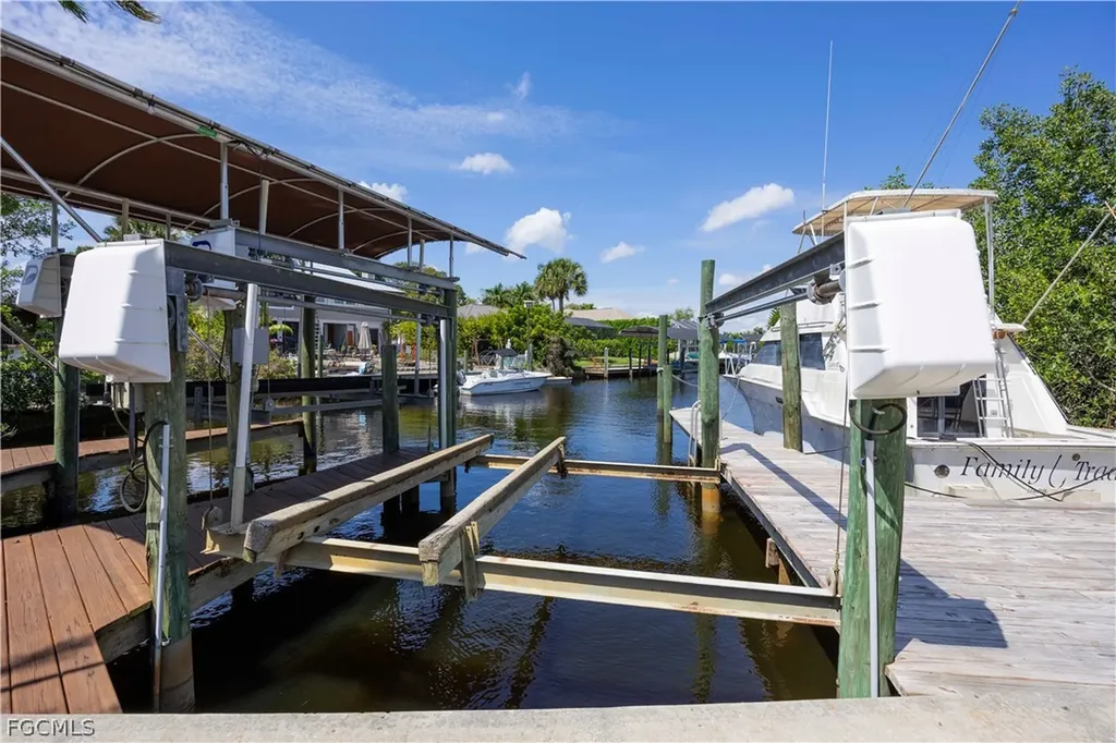 13438 Caribbean Boulevard Fort Myers FL 33905