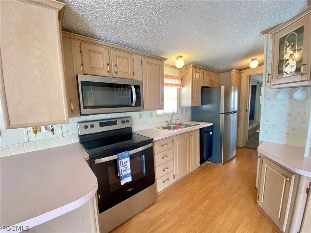 172 Vista Mar Drive North Fort Myers FL 33903