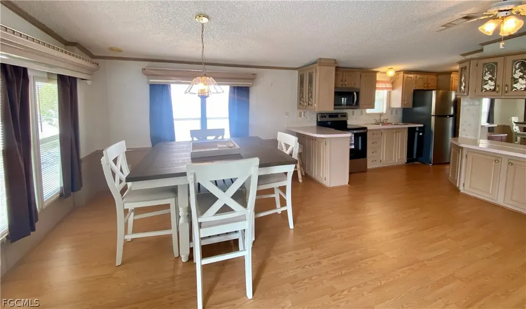 172 Vista Mar Drive North Fort Myers FL 33903