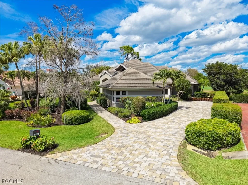 8301 Glenfinnan Circle Fort Myers FL 33912