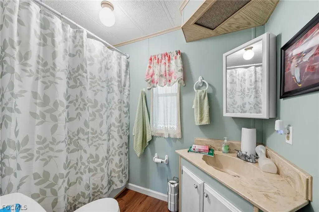 3148 Indian Village Lane North Fort Myers FL 33917