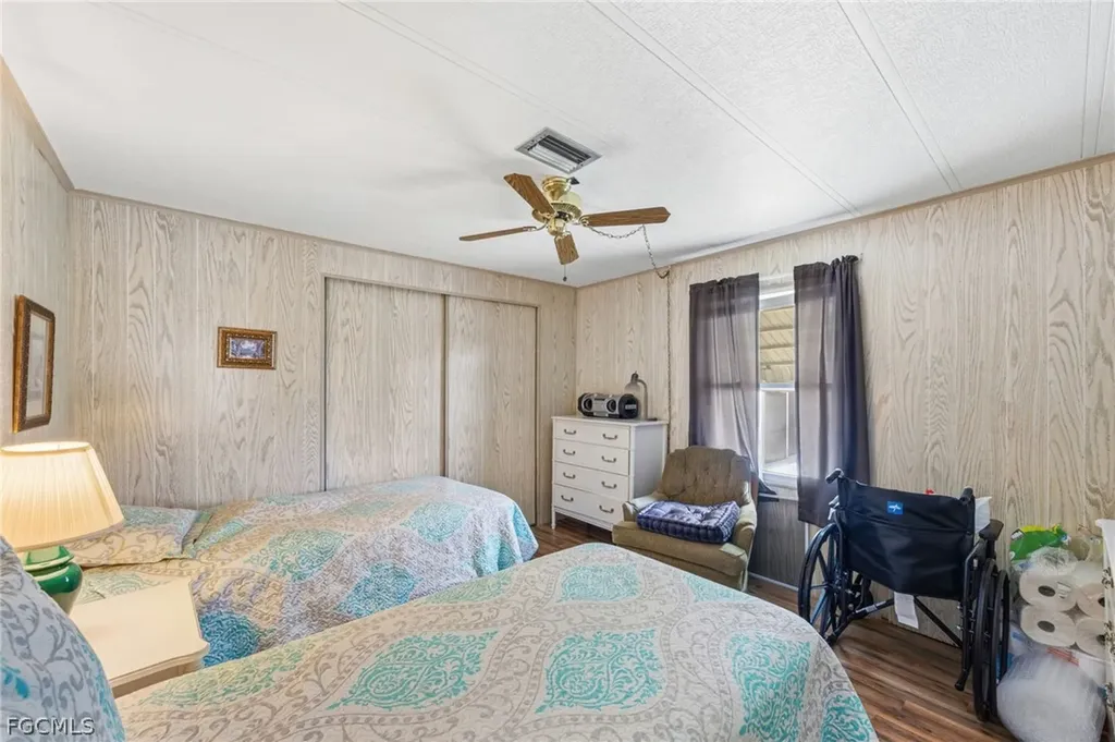3148 Indian Village Lane North Fort Myers FL 33917