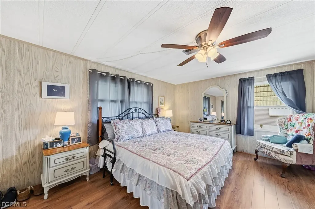 3148 Indian Village Lane North Fort Myers FL 33917