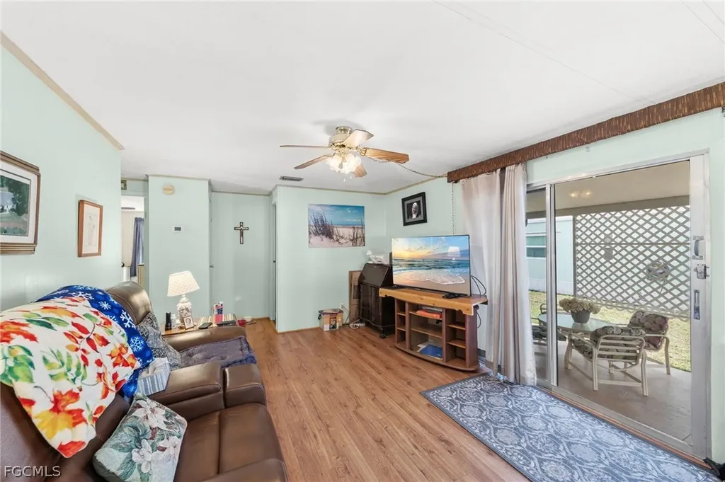 3148 Indian Village Lane North Fort Myers FL 33917