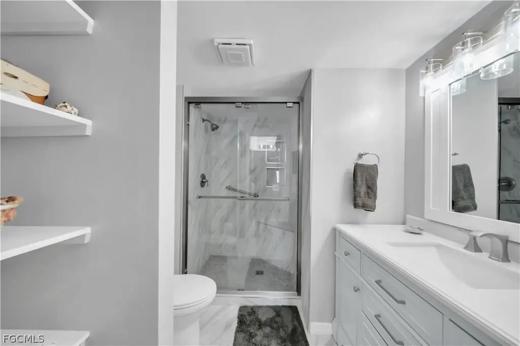 3490 N Key Drive North Fort Myers FL 33903