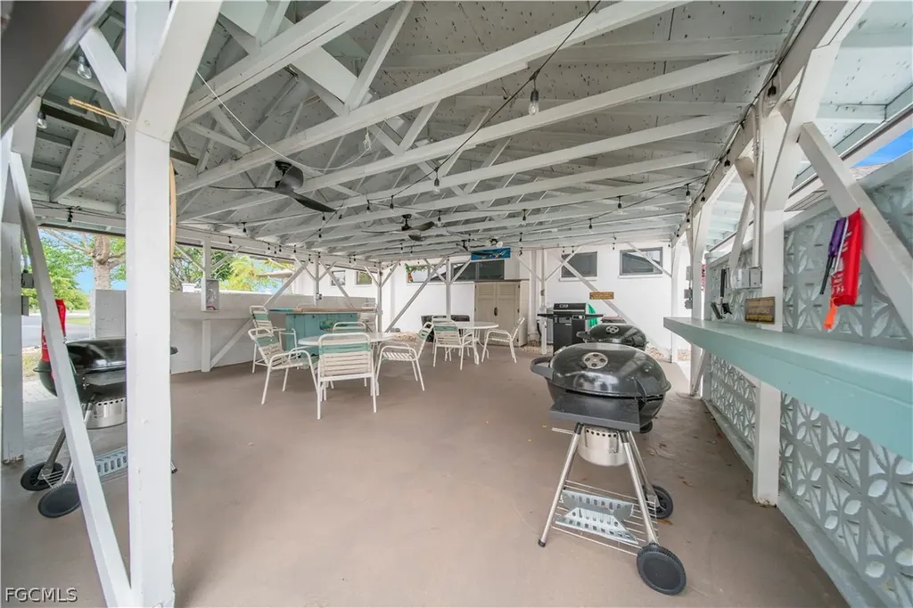 3490 N Key Drive North Fort Myers FL 33903