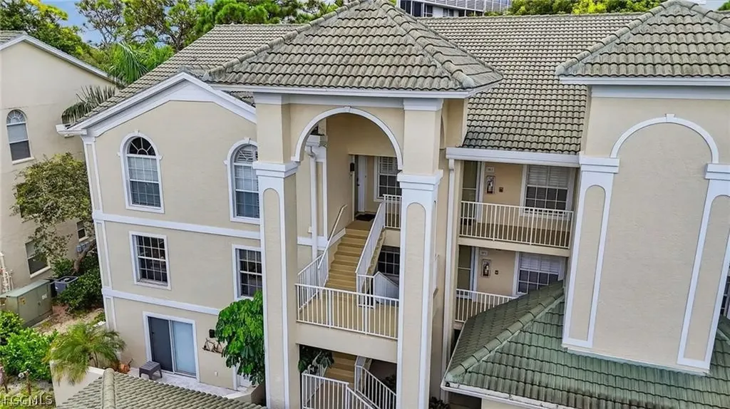 15405 Cedarwood Lane Naples FL 34110