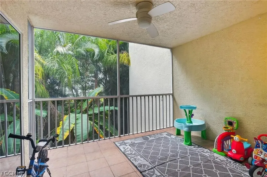 15405 Cedarwood Lane Naples FL 34110