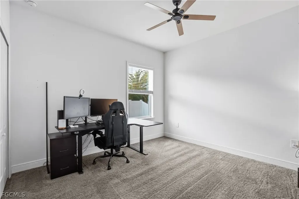 512 NW 4th Street Cape Coral FL 33993