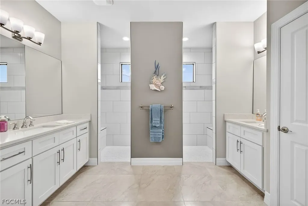 2103 SW 49th Terrace Cape Coral FL 33914