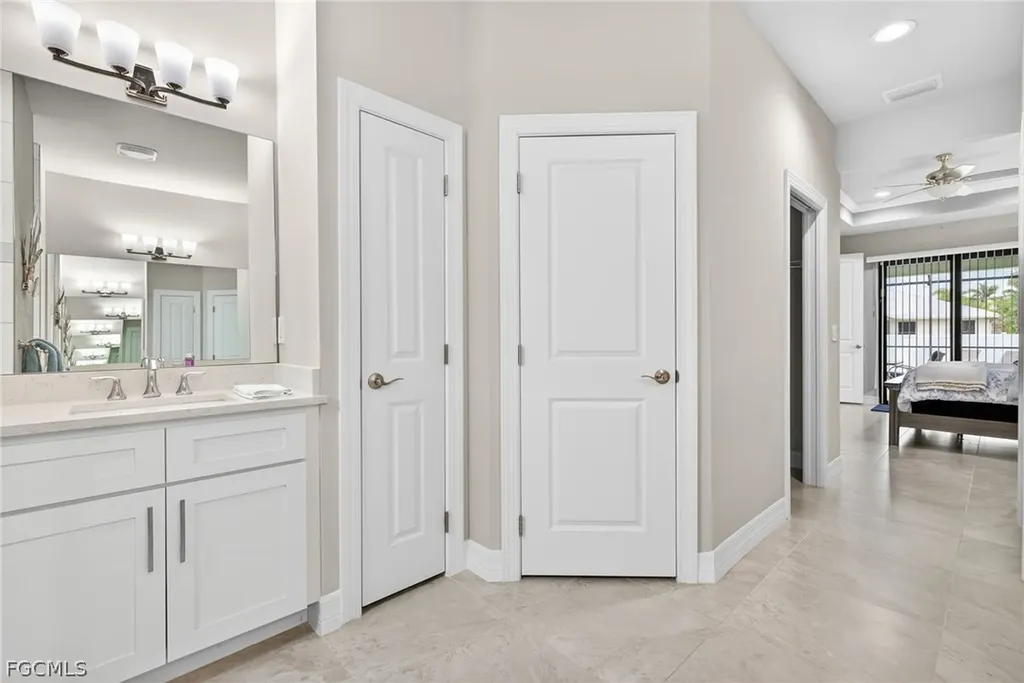 2103 SW 49th Terrace Cape Coral FL 33914
