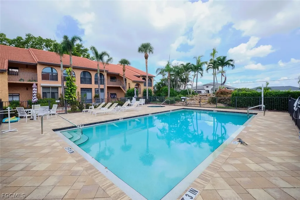 5510 SW 4th Place Cape Coral FL 33914