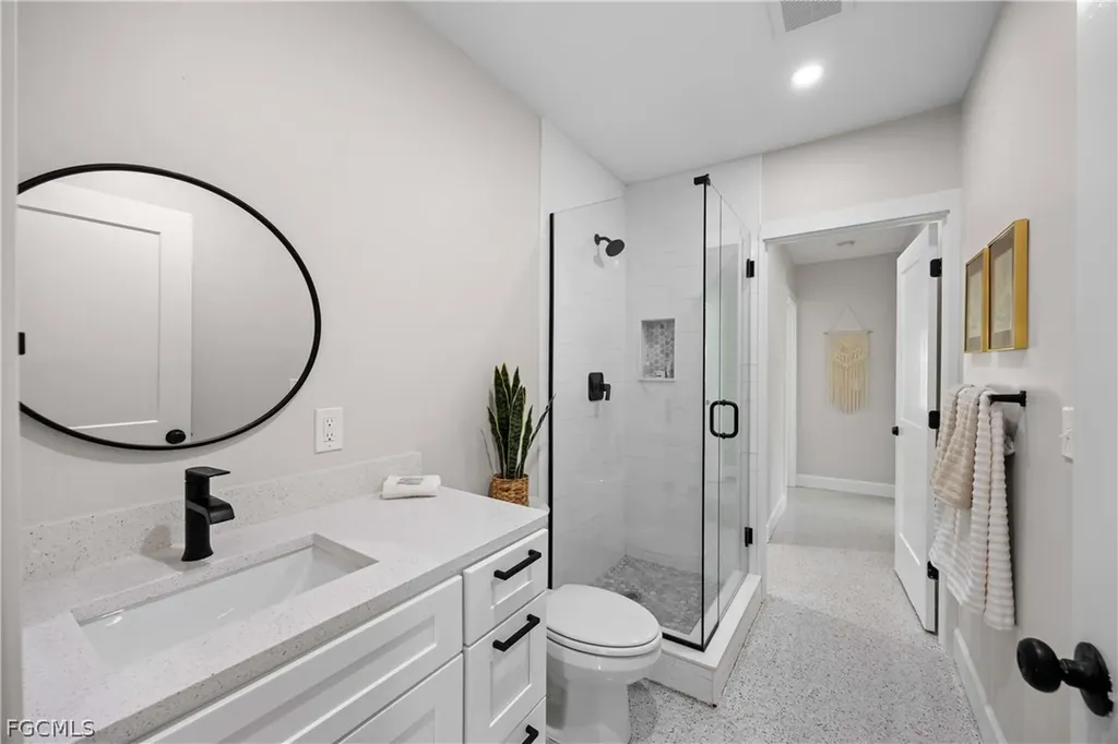 887 Casa Ybel Road Sanibel FL 33957