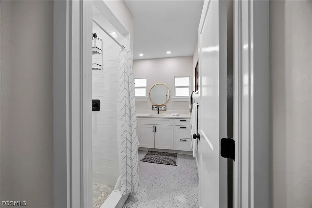 887 Casa Ybel Road Sanibel FL 33957