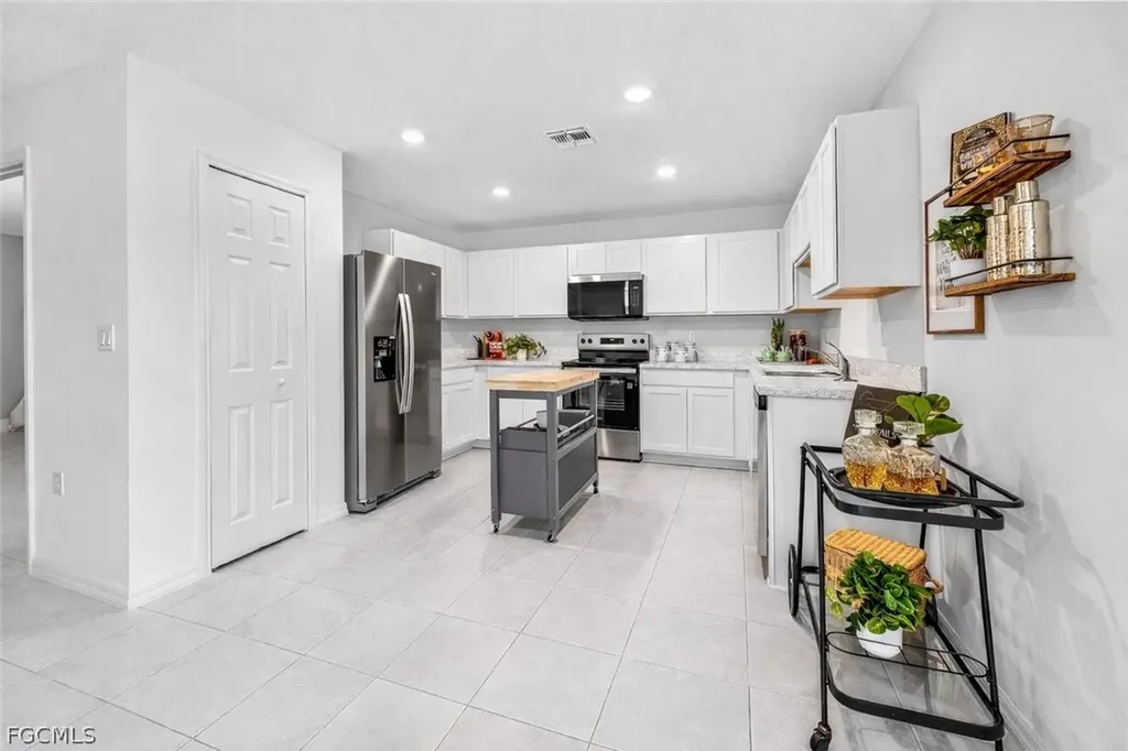 5008 Spinnaker Road Labelle FL 33935