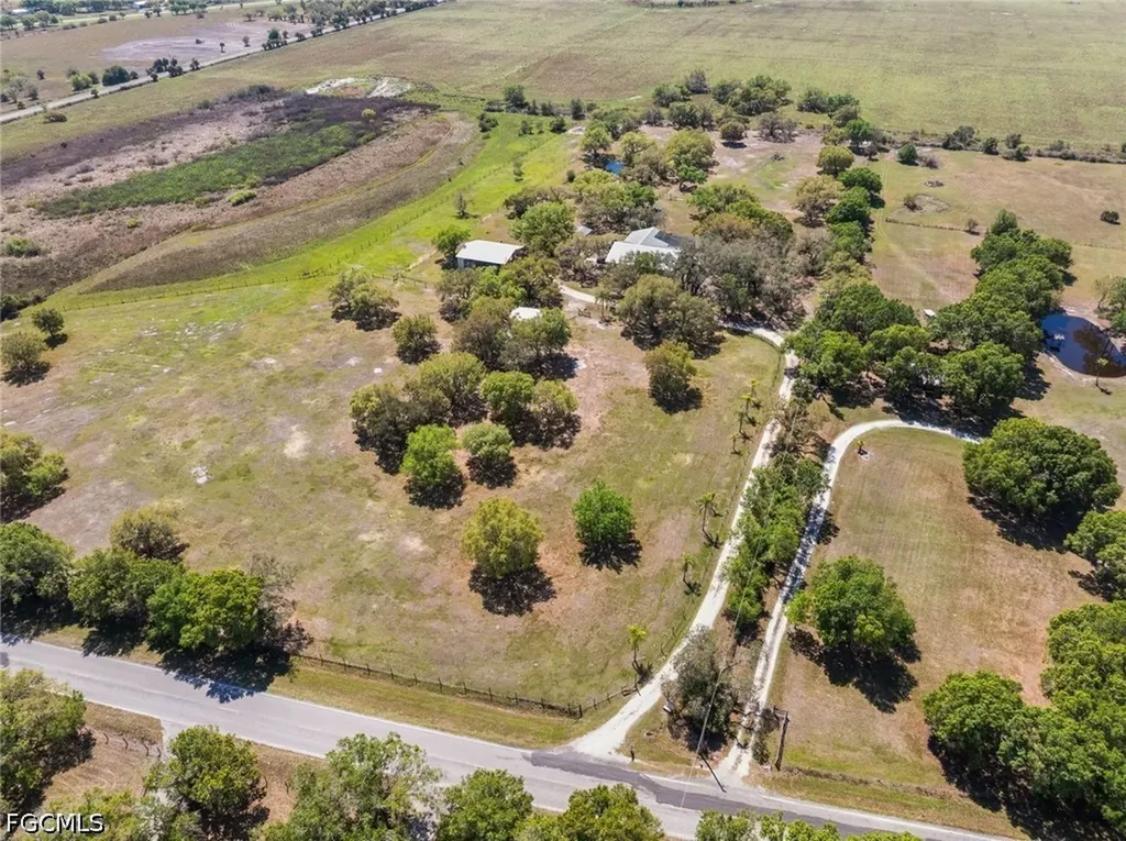 1767 Pollywog Crossover Road Labelle FL 33935