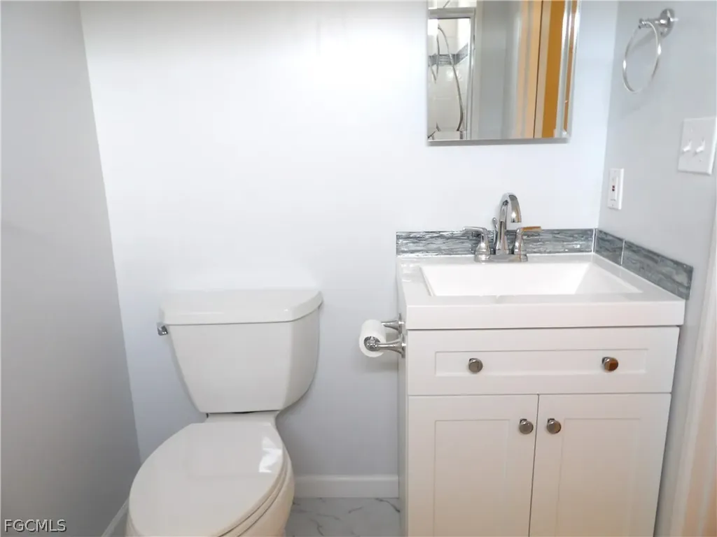 113 Lantern Lane North Fort Myers FL 33917