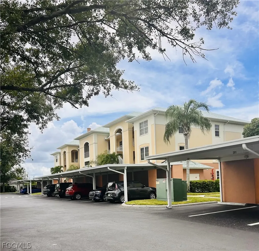 1137 Van Loon Commons Circle Cape Coral FL 33909