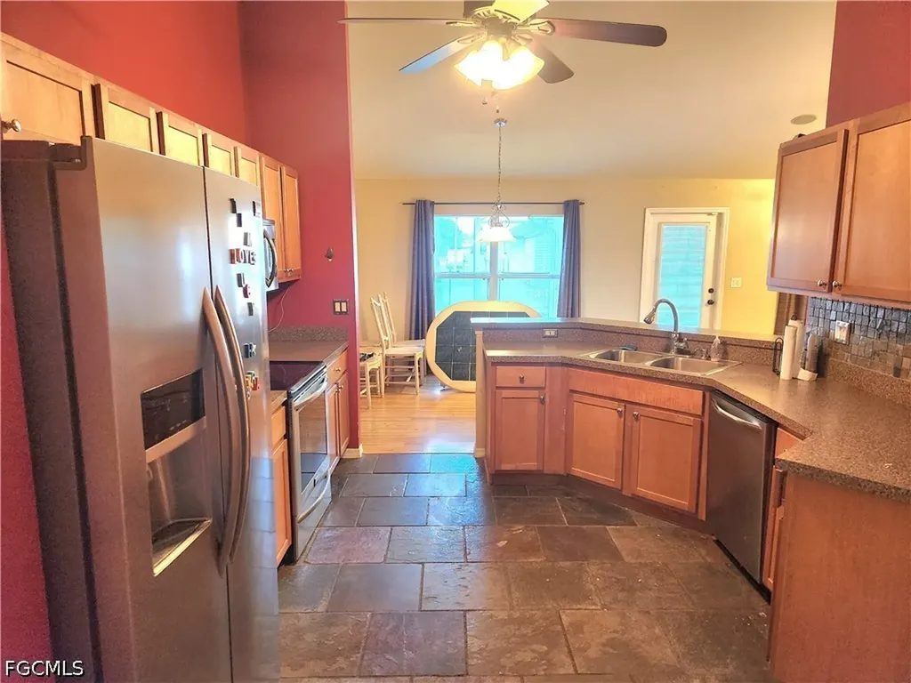 3601 NE 21st Place Cape Coral FL 33909