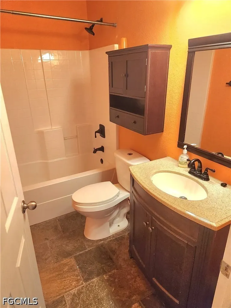 3601 NE 21st Place Cape Coral FL 33909