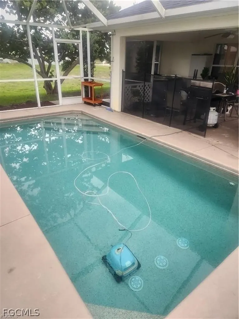 3601 NE 21st Place Cape Coral FL 33909