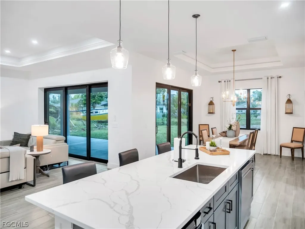 1819 SW 11th Street Cape Coral FL 33991