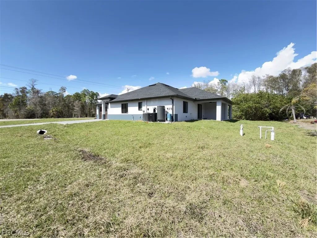 945 Homestead Road S Lehigh Acres FL 33974