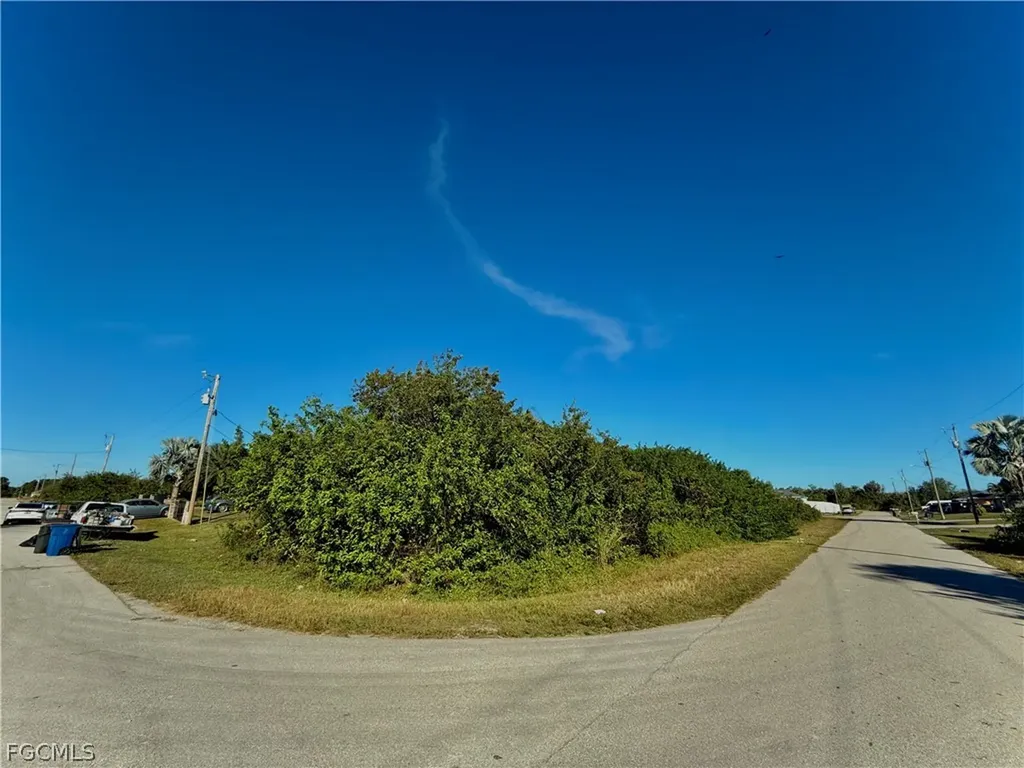 533 Morris Tyler Avenue Lehigh Acres FL 33974